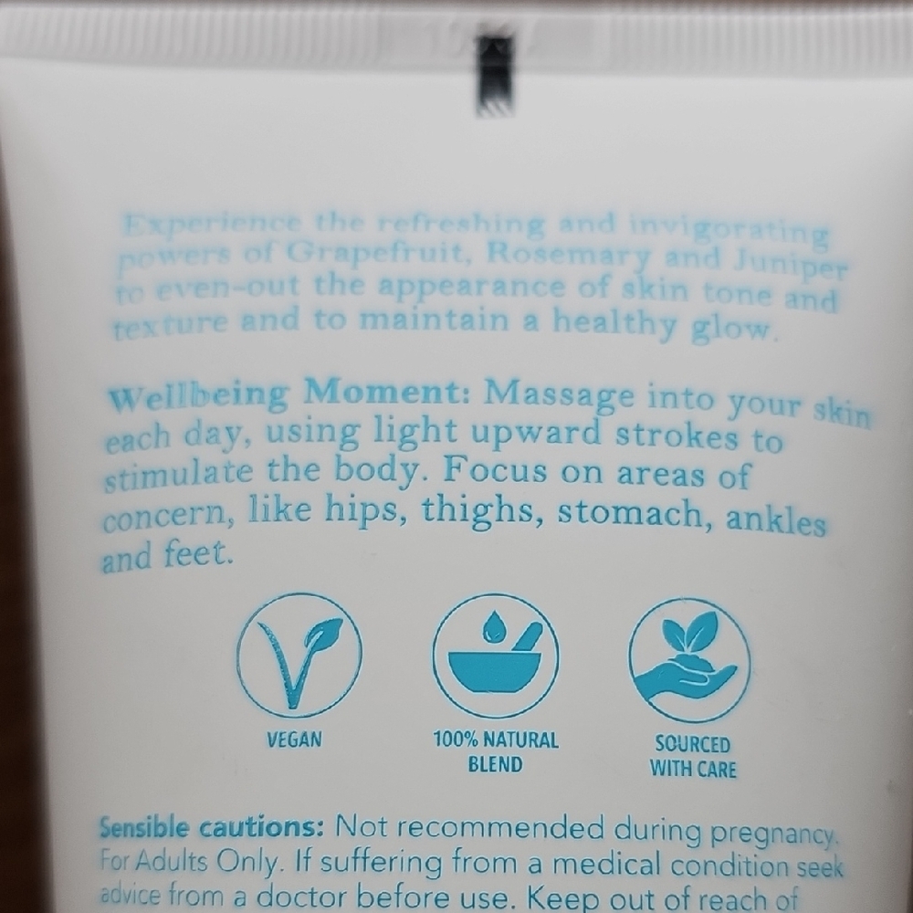 New Aromatherapy Associates Revive Body Gel & De-Stress Body Gel Set Sealed - Picture 3 of 9